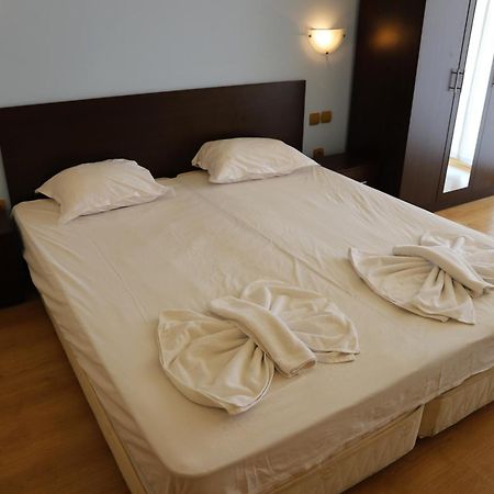 Menada Atrium Apartments Elenite Cameră foto
