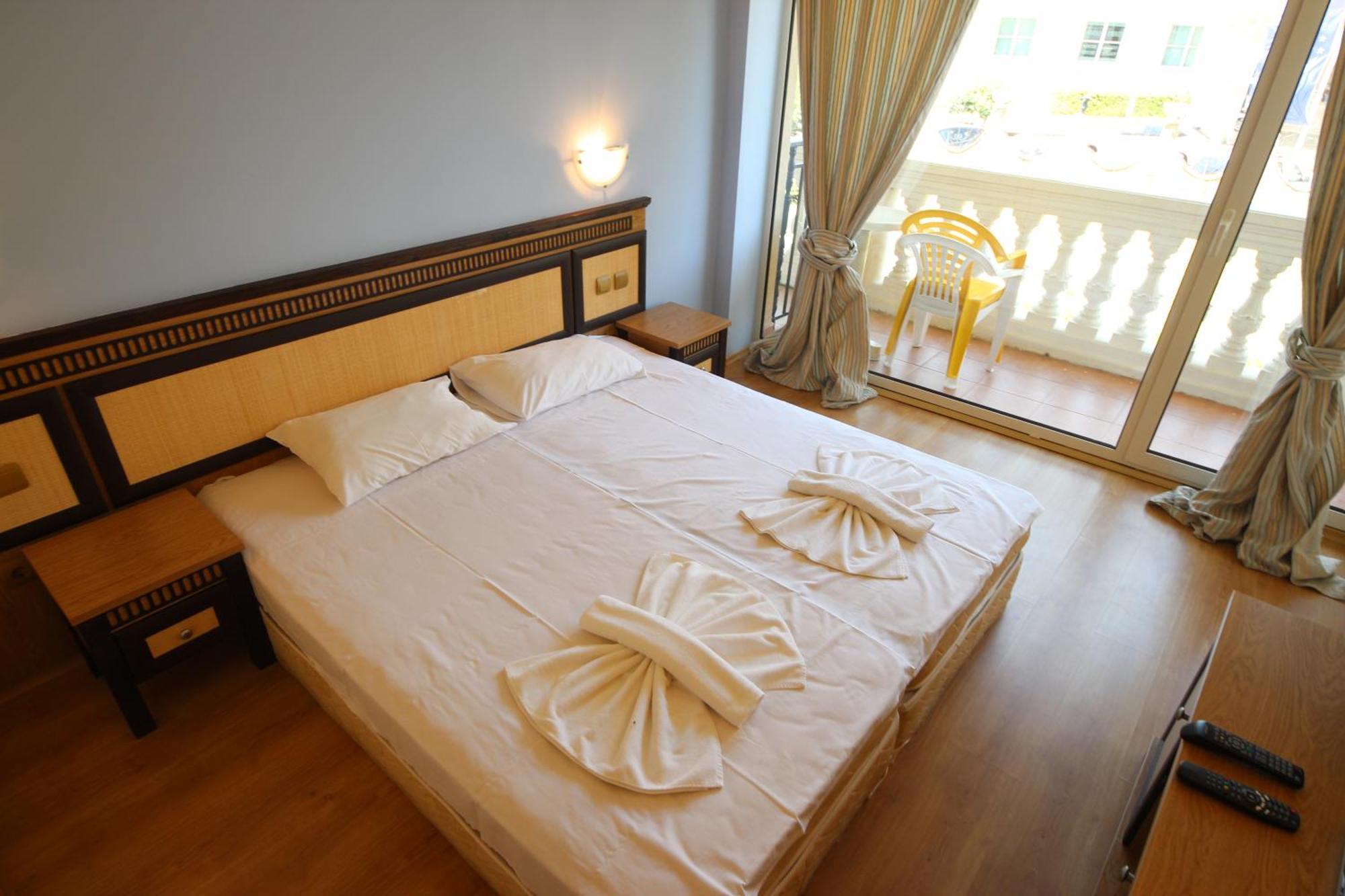 Menada Atrium Apartments Elenite Cameră foto